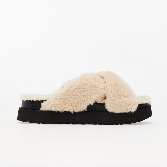 UGG Fuzz Sugar Cross Slide size 7 - Picture 2 of 11